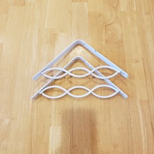 Set of 2 Scroll Design Shelving Brackets